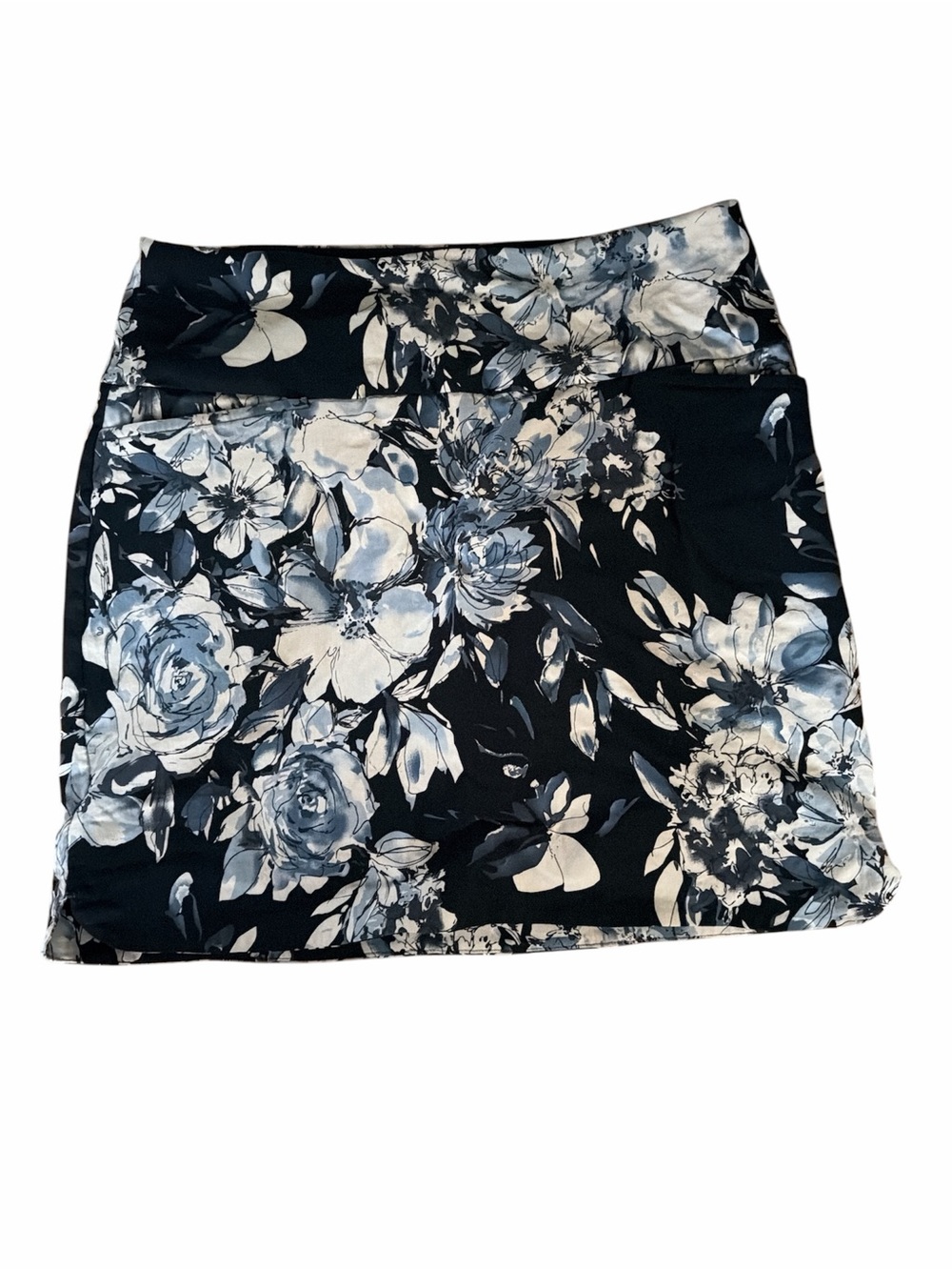 Blue & White Floral Mini Skort- Stretch Waist tummy control formed fitting M